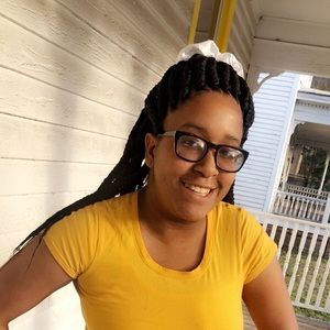 Meet your Posher, Latonya